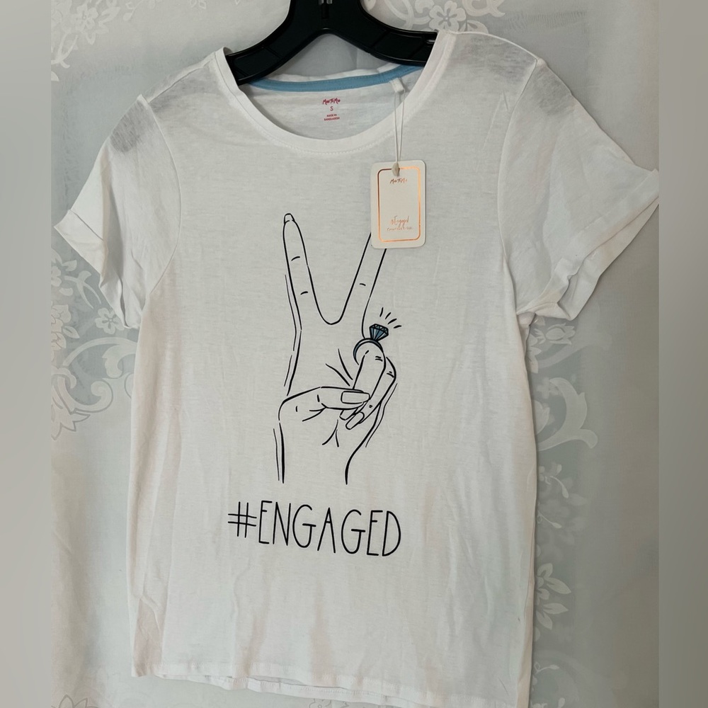 Miss To Mrs ENGAGED T SHIRT White Size S Bachelorette Party Wedding Engagement